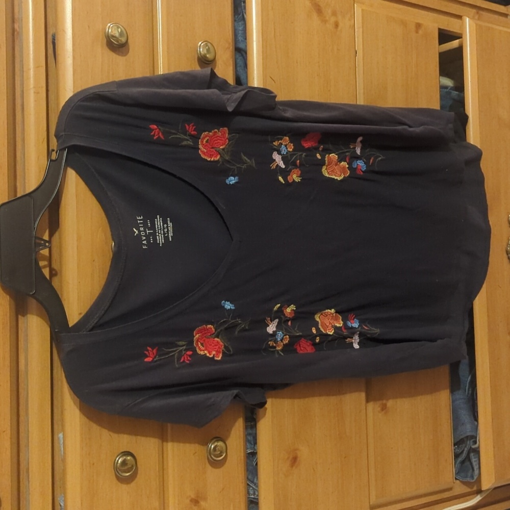 American eagle favorite tee